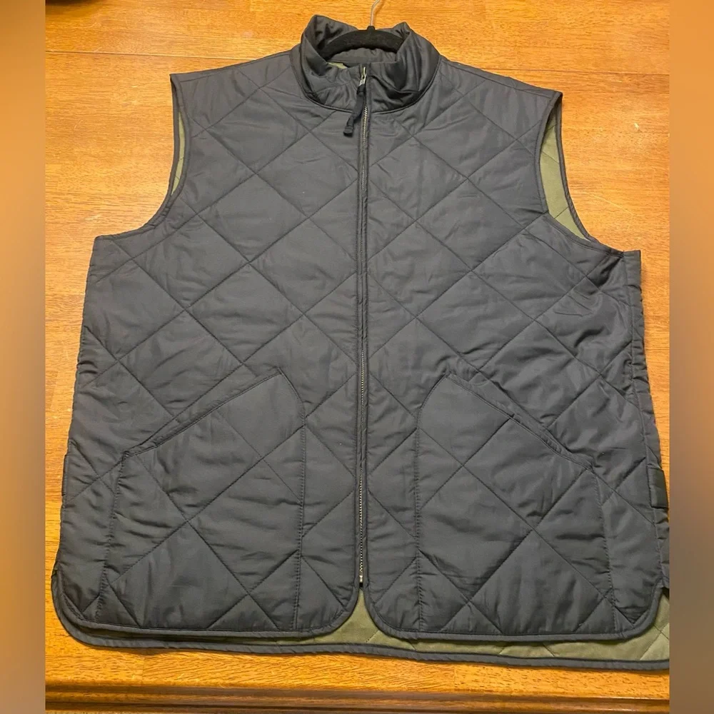 J. Crew Walker Outdoor Quilted Black Reversible Vest